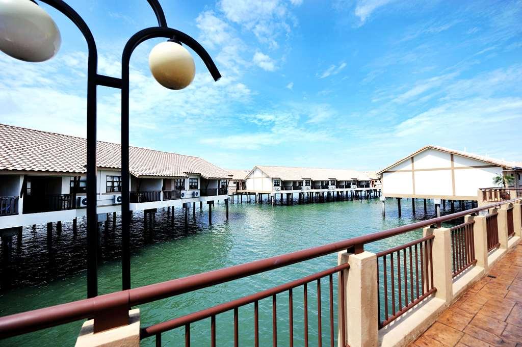 Lexis Port Dickson Hotel Exterior photo